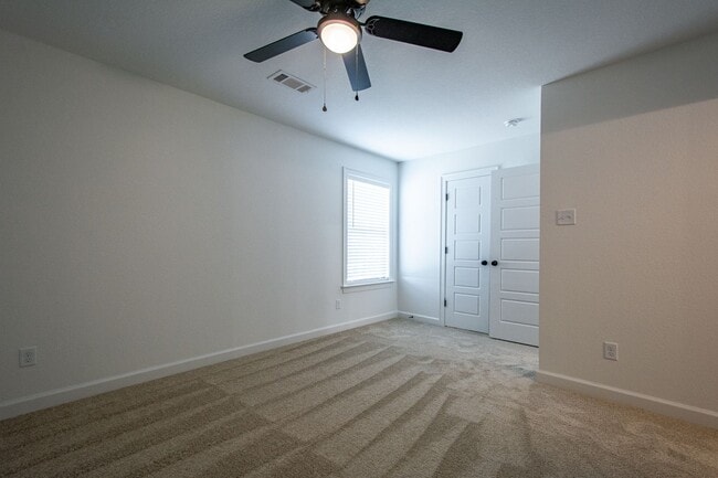 Building Photo - Available January