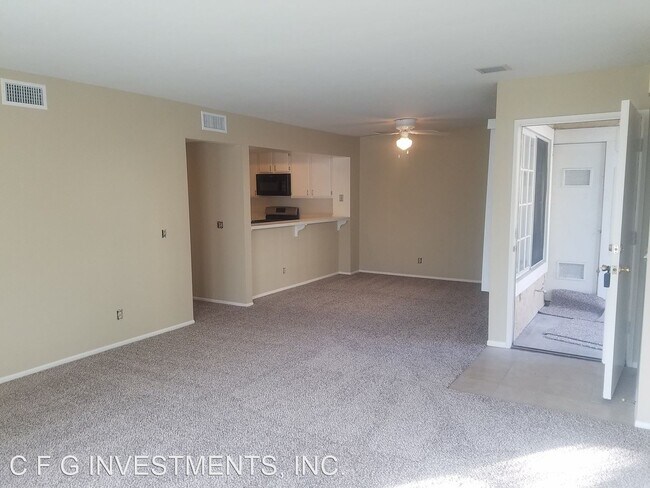 Building Photo - 2 br, 1.5 bath House - 28 Woodleaf