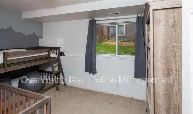 Building Photo - 19527 Highland Ridge Dr