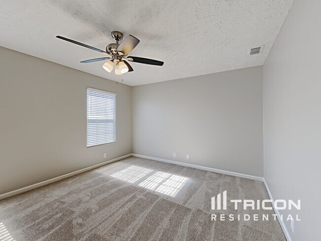 Building Photo - 5018 Nina Marie Ave