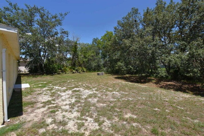 Building Photo - 1723 Pilchard Dr
