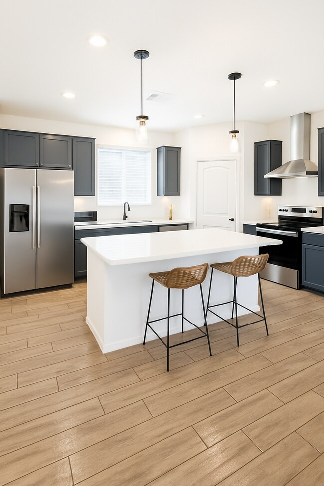 Building Photo - Like New Northwest 3 Bedroom