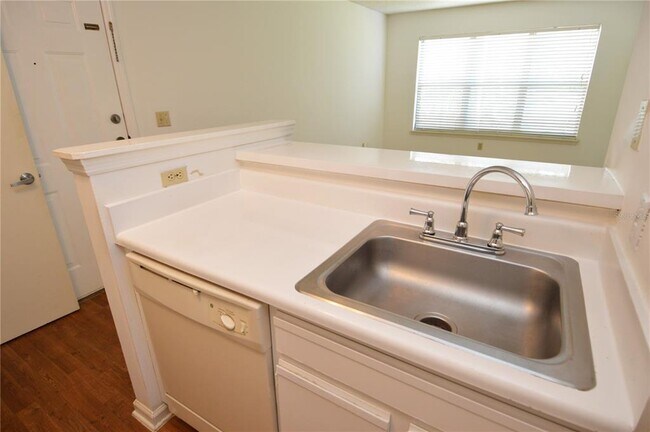 Building Photo - 11901 4th St N