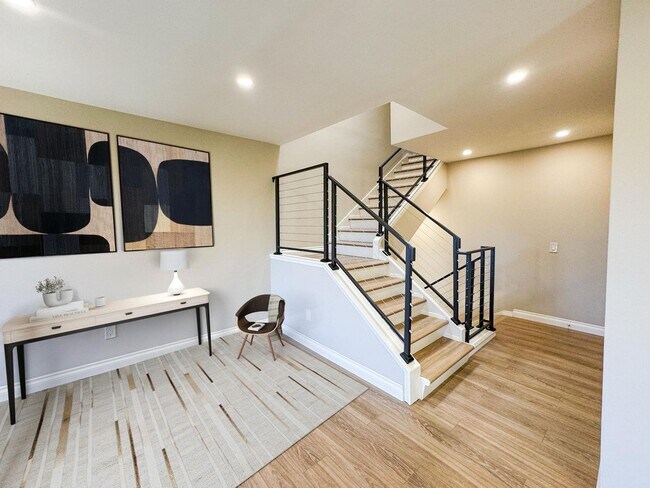 Building Photo - Luxurious Coastal Living: Fully Remodeled 3-Bed, 3.5-Bath with Ocean Views in Sea Point