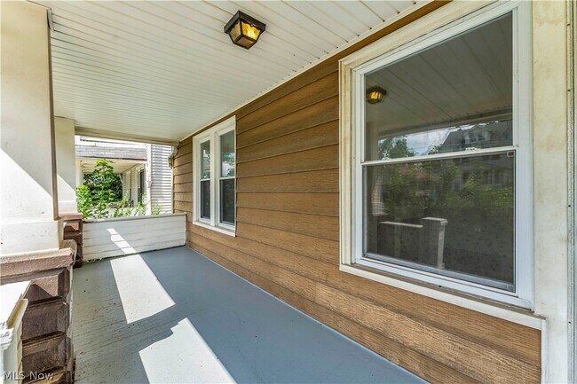Building Photo - 8505 Jeffries Ave