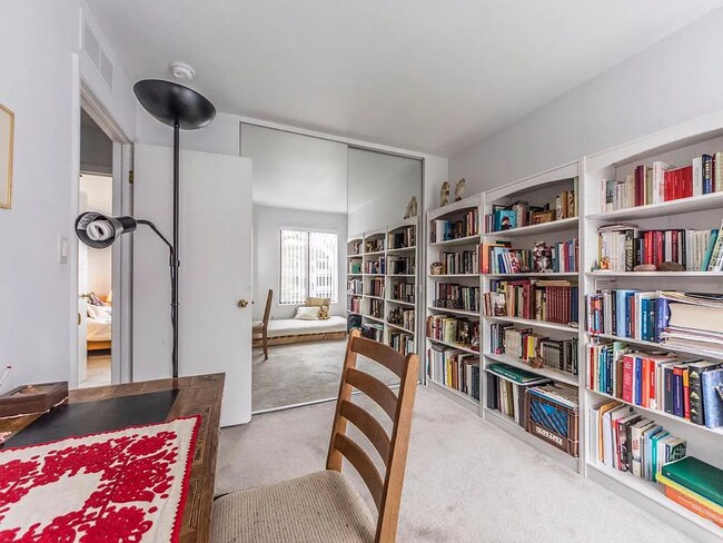 Building Photo - 9663 Harbour Cove Ct