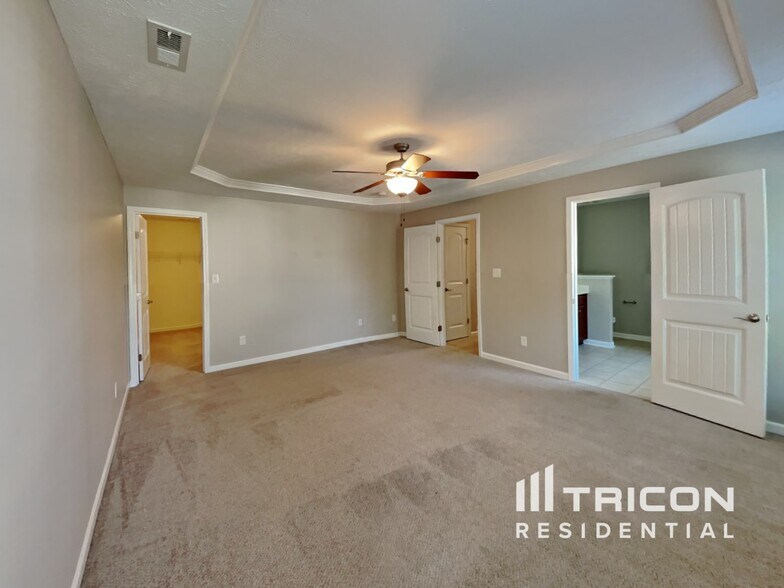 Building Photo - 15 Mossburg Ct