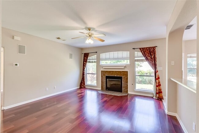 Building Photo - 13516 Utah Flats Dr
