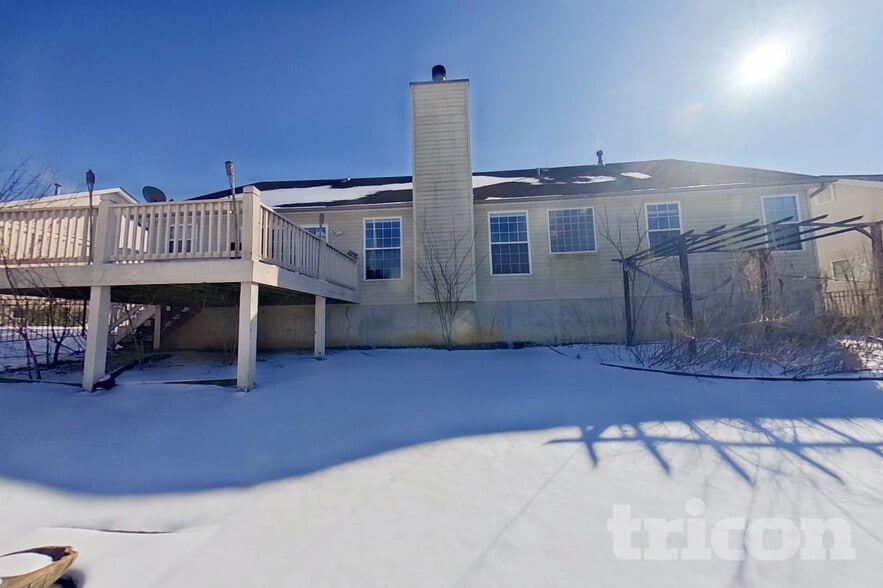 Building Photo - 3422 Clearfield Ln