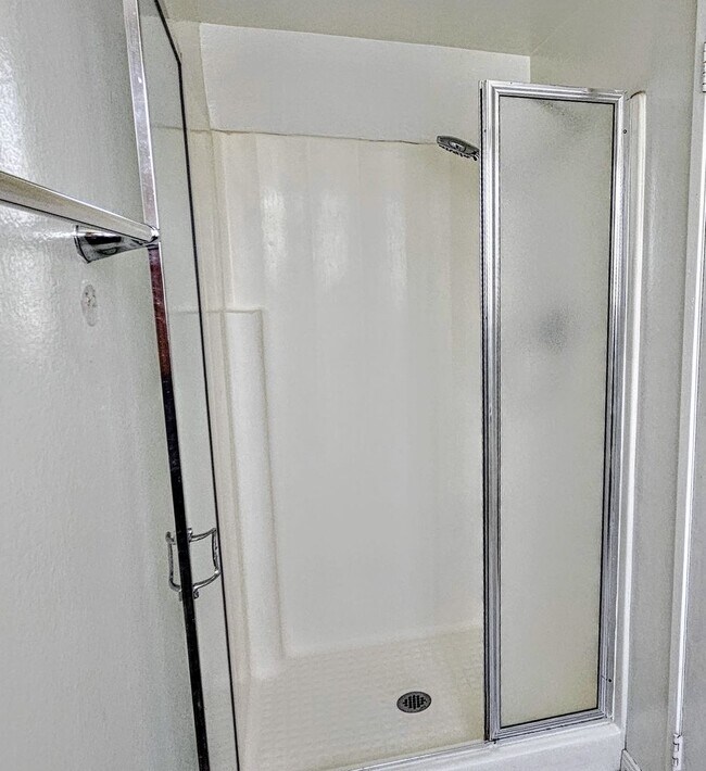 Building Photo - 2632 S Marigold Ave