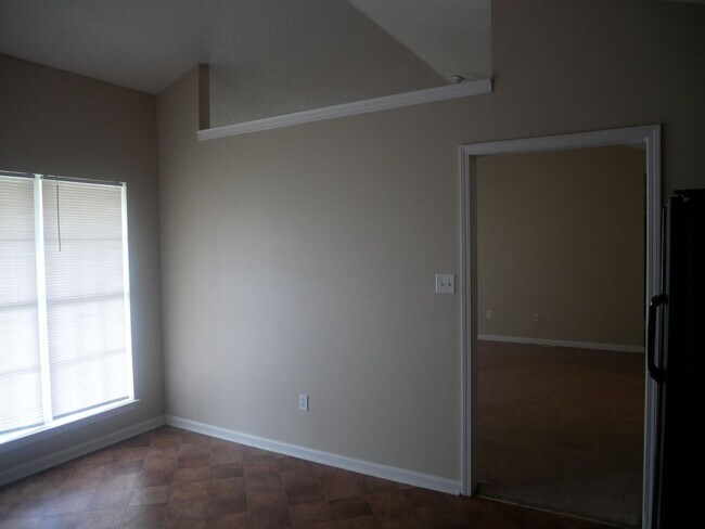 Building Photo - 7747 Mary Payton Dr