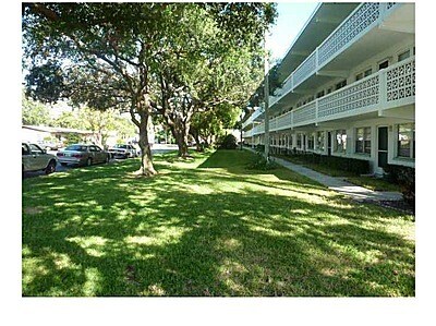 Unit faces quiet residential street - 1051 79th Ave N