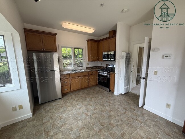 Building Photo - Perfectly Located Pacific Grove Craftsman ...