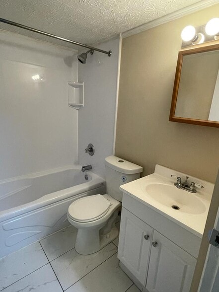 Building Photo - 6856 Garden Terrace Rd