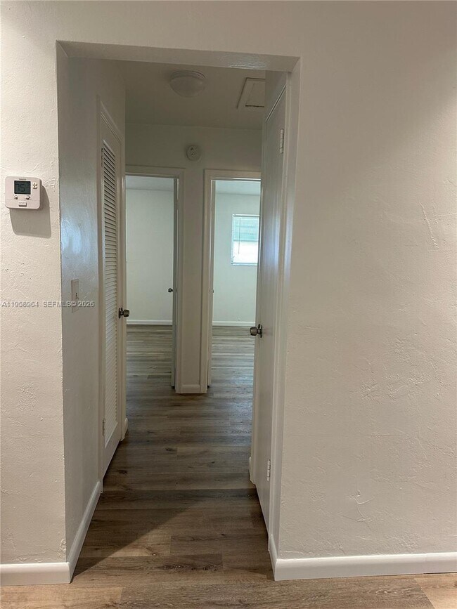 Building Photo - 2222 Jackson St