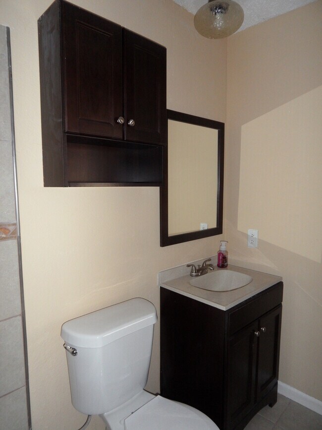 Building Photo - Cozy 3/2 Burleson Charmer | Wood-Burning Fireplace | 2-Car Garage | Pet-Friendly