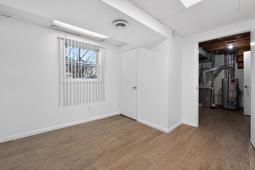 Building Photo - 10534 William Tell Ln