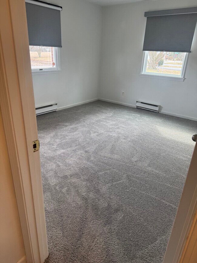 Building Photo - 12445 Dixie Dr