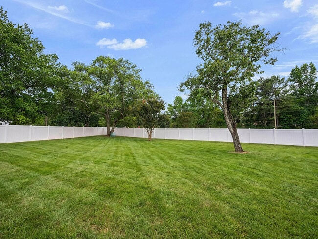 Building Photo - Lease OR Lease to Own