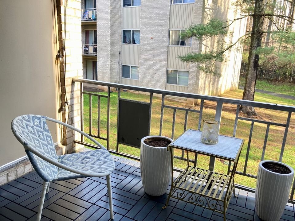 Building Photo - 12209 Braxfield Ct