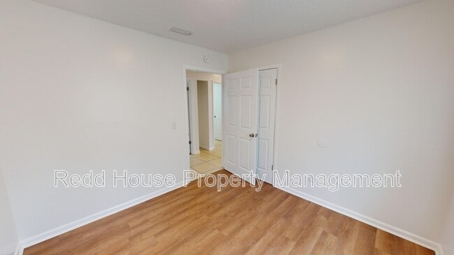 Building Photo - 204 Lowery St