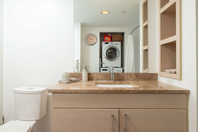 Building Photo - 99 Kneeland St