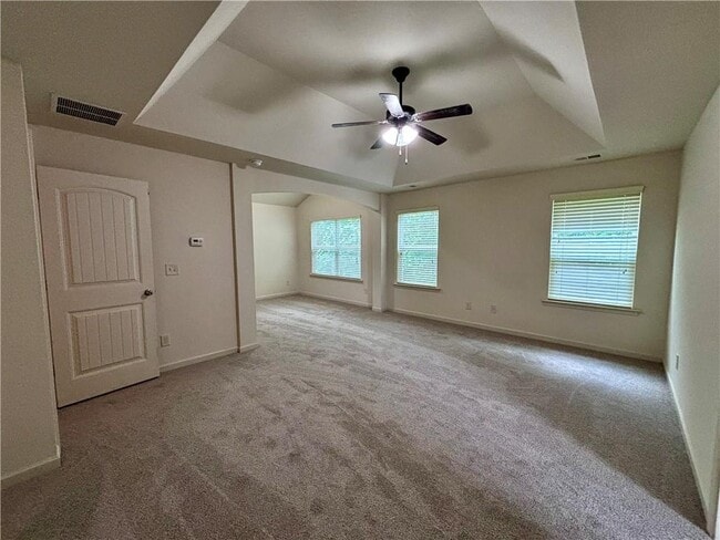 Building Photo - 613 Stonehurst Ln