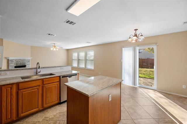 Building Photo - 1049 Triple Crown Dr