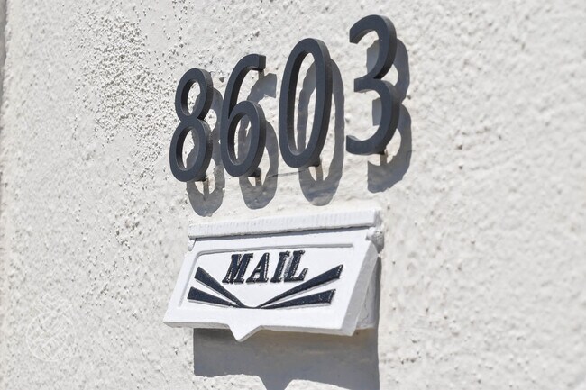 Building Photo - 1069 S Holt Ave