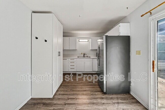 Building Photo - 3638 Genessee St