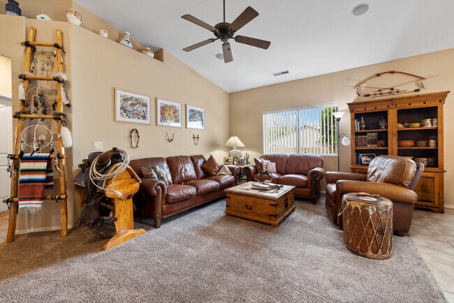Building Photo - 5529 N Bremont Ct