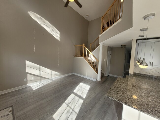 Building Photo - 512 Pimlico Way