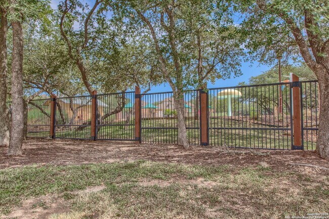 Building Photo - NOW OFFERING 50% OFF 1ST MONTH'S RENT!