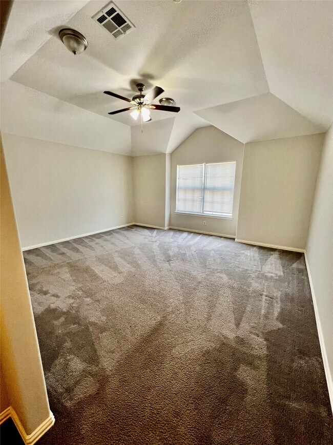 Building Photo - 12422 Sunlit Wood Way