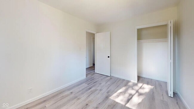 Building Photo - 2803 Boulevard Pl