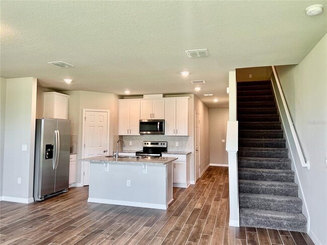 Building Photo - 737 Legacy Dr