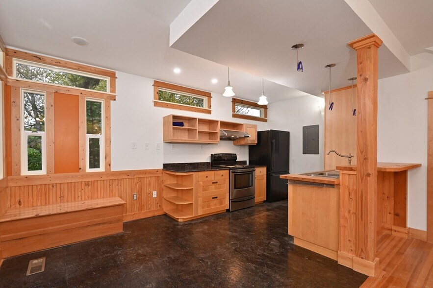 Kitchen/dining nook. - 8752 Dayton Ave N