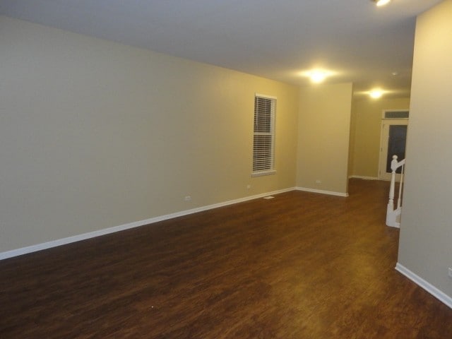 Building Photo - 2062 Middlebury Dr