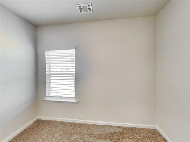 Building Photo - 1247 Fendt Dr