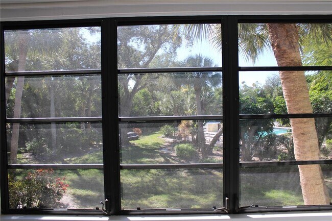 Building Photo - 152 Wild Palm Dr