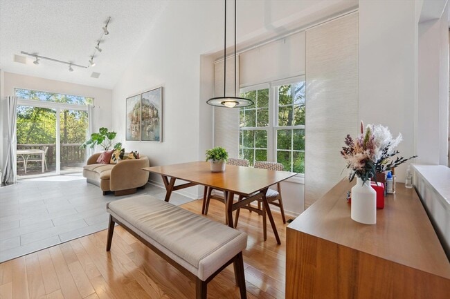 Building Photo - 30861 Centennial Dr
