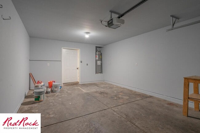 Building Photo - Charming 3 Bed, 2 Bath Home in the Heart of St. George!