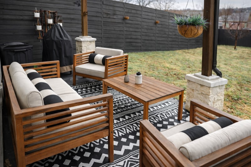 Building Photo - 112 S Army Ave