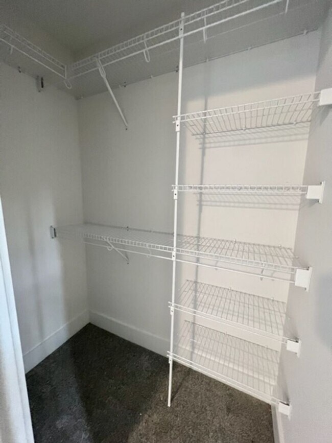 Building Photo - New Construction Weaverville Rental