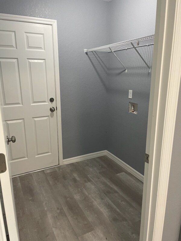 Building Photo - 219 Locust Ln