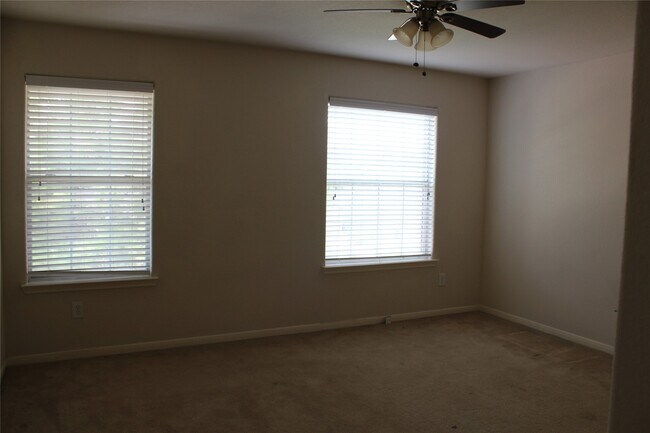 Building Photo - 18322 Tangle Tree Ln
