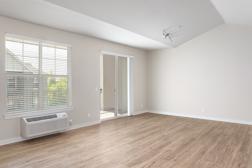 Springville Oaks 16320 NW Canton St Portland OR 97229 Apartment Finder