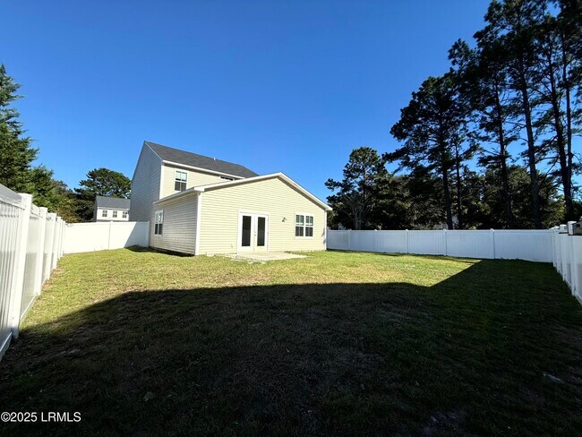 Building Photo - 1069 S Innovation Dr