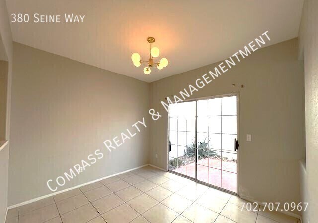 Building Photo - 380 Seine Way