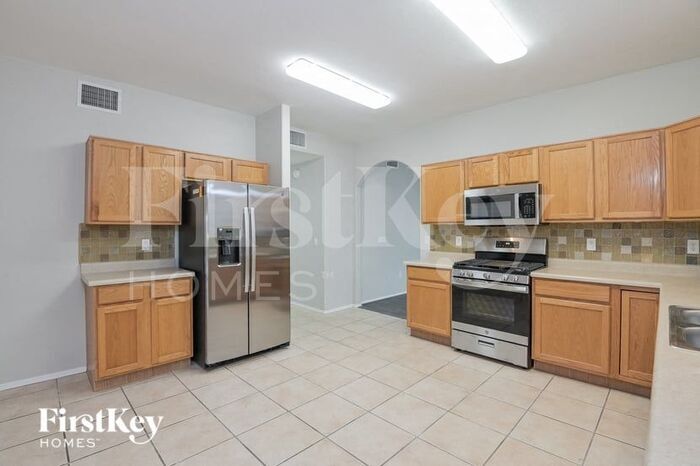 Building Photo - 3684 S Escalante Oasis Pl